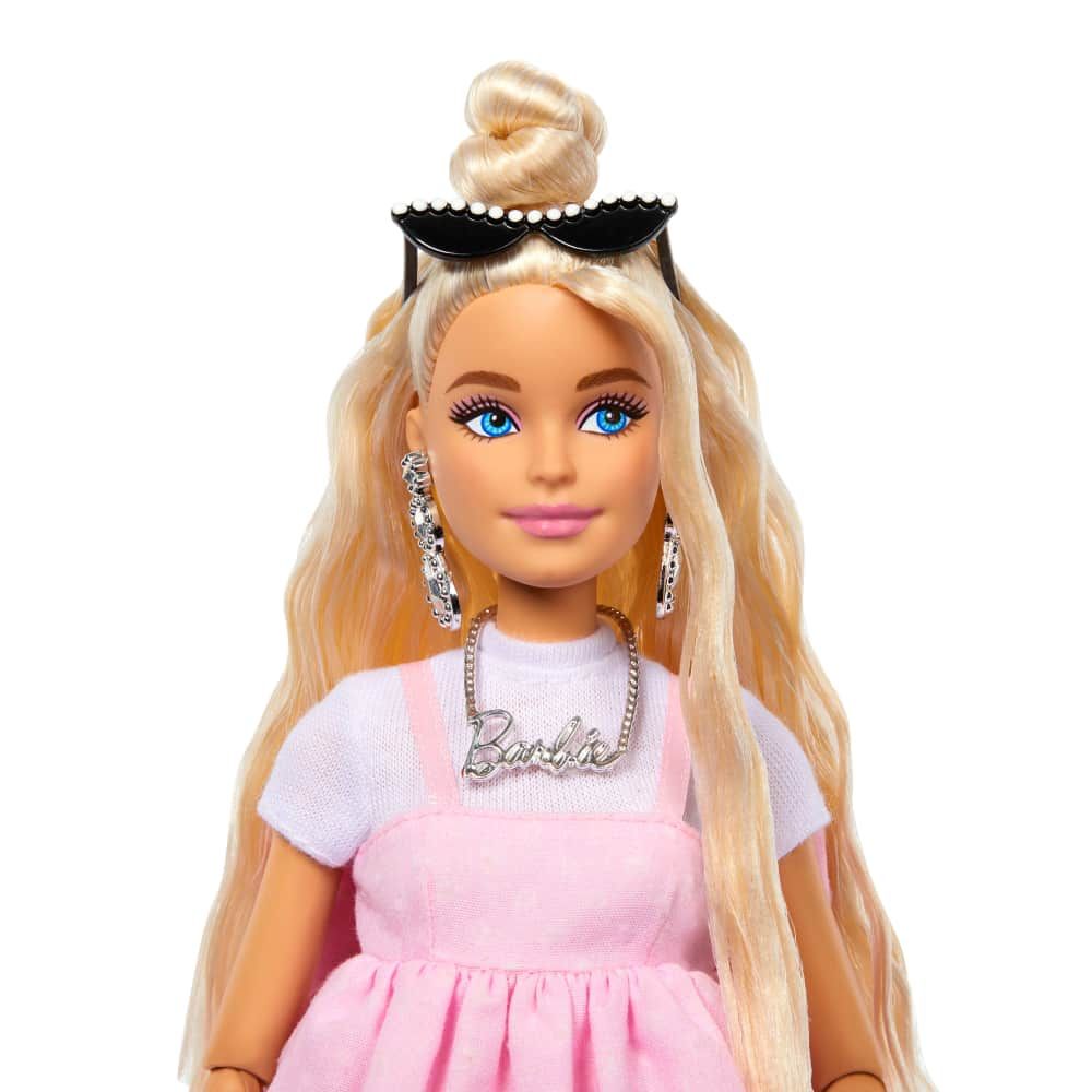 Barbie | Deluxe Style 12" Doll