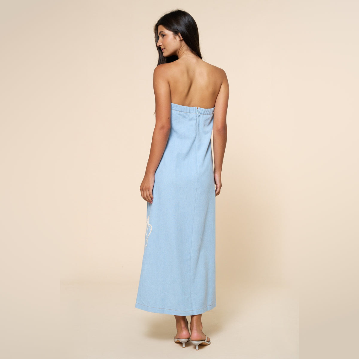 Vestido Maxi Strapless con Bordado de Conchas para Dama