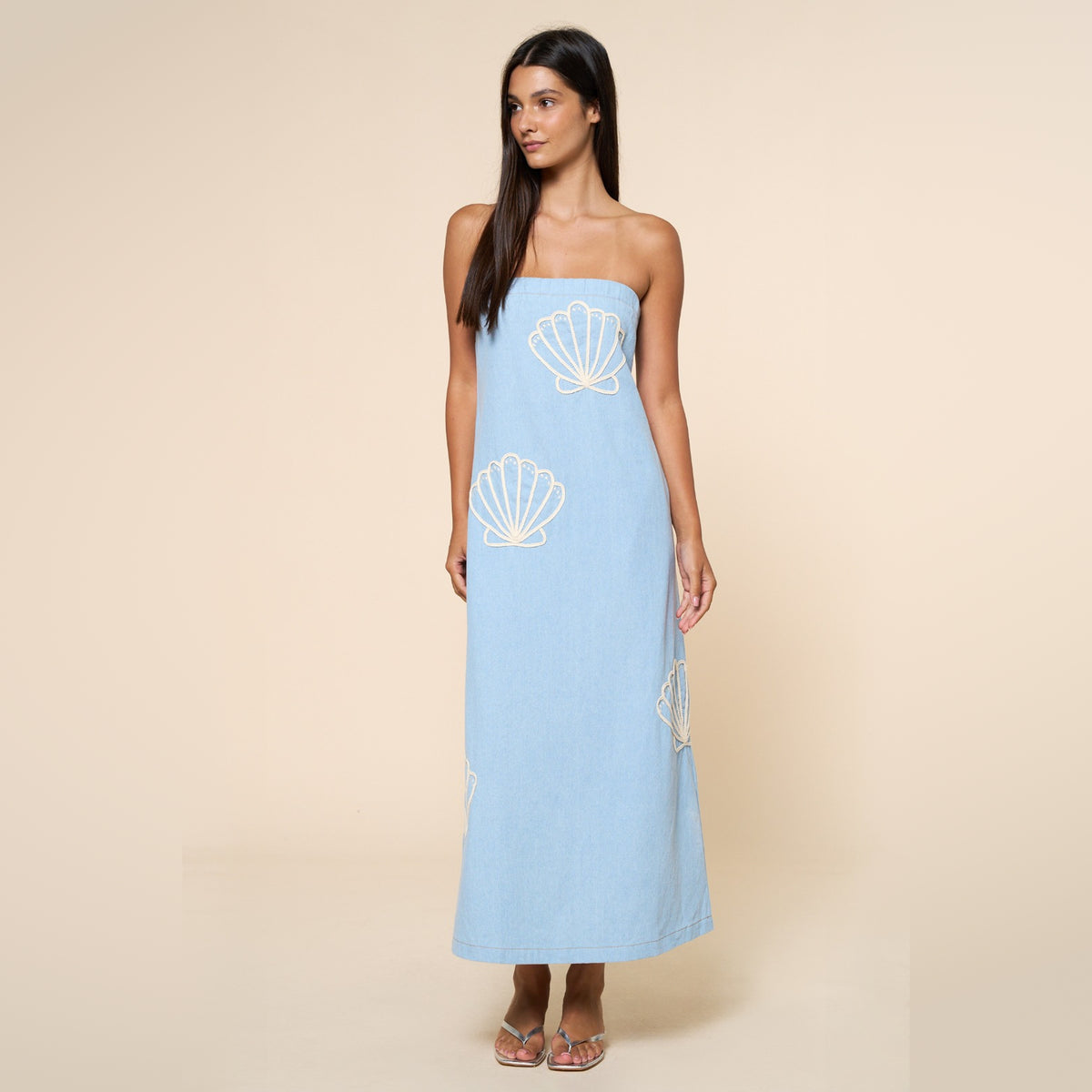 Vestido Maxi Strapless con Bordado de Conchas para Dama