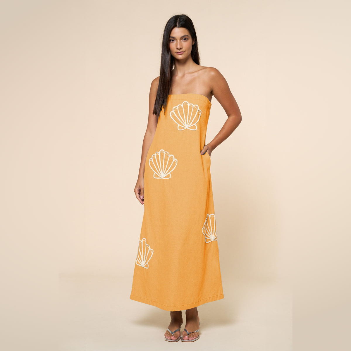 Vestido Maxi Strapless con Bordado de Conchas para Dama