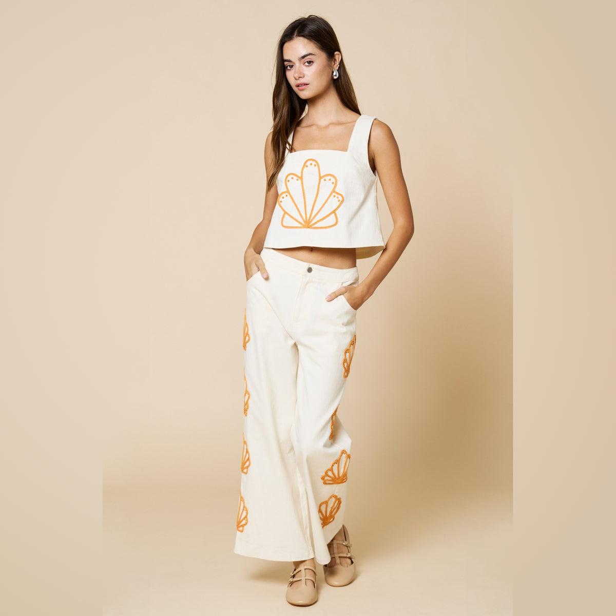 Pantalón de Talle Alto con Bordado Lateral para Dama