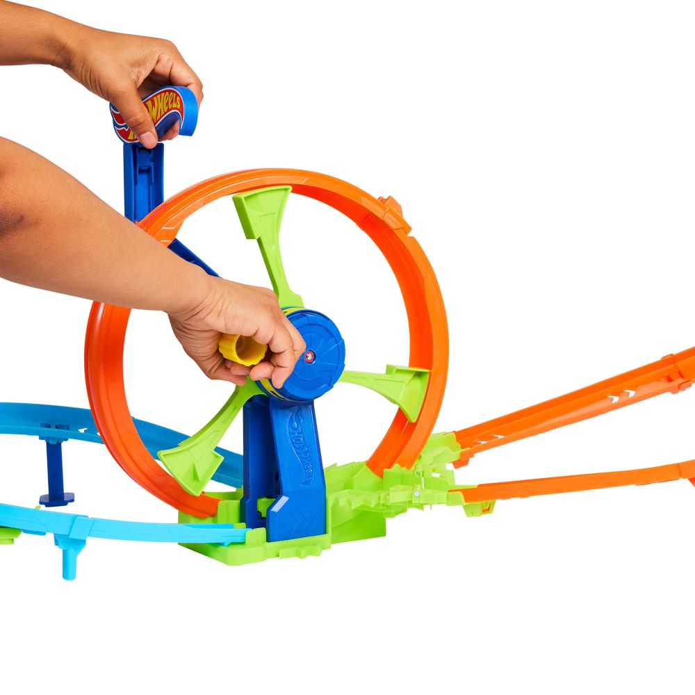 Hot Wheels | Rapid Launch & Loop