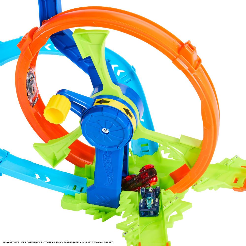 Hot Wheels | Rapid Launch & Loop