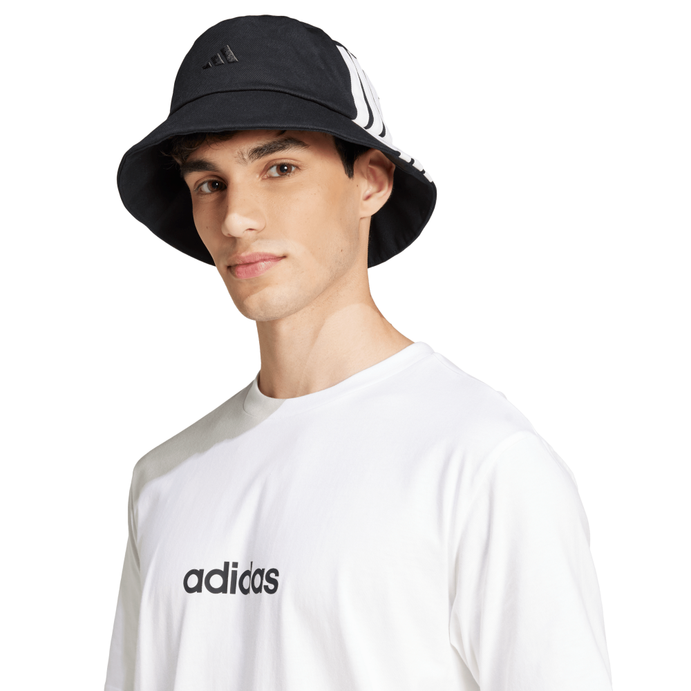 Adidas | playera cómoda