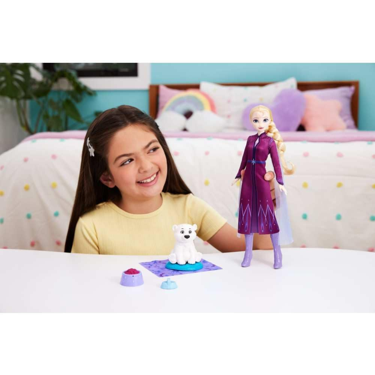 Disney | Frozen Elsa con Oso Bebé