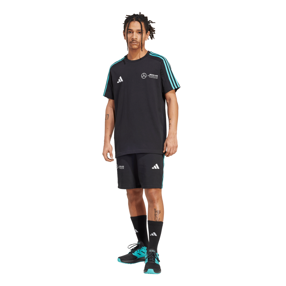 Adidas | Una Playera Estampada  Del Equipo Mercedes
