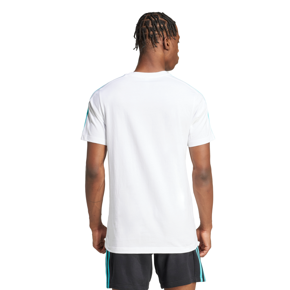 Adidas | Una Playera Estampada Del Equipo Mercedes