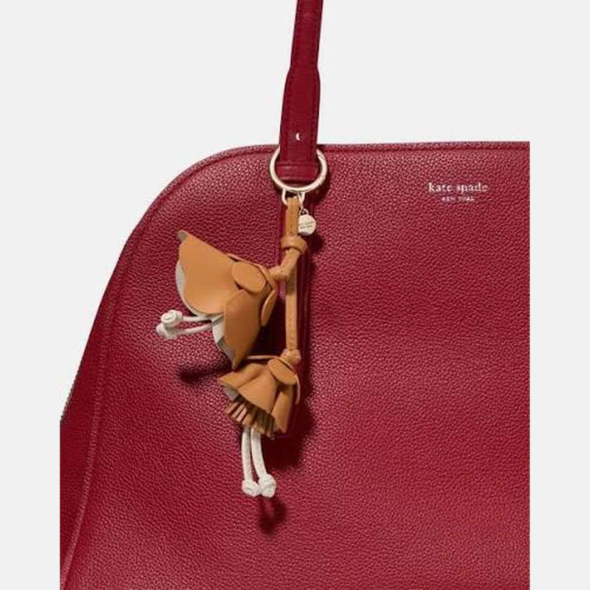 Kate Spade | Charm para bolso Charmed Calla Lily – Biscotti