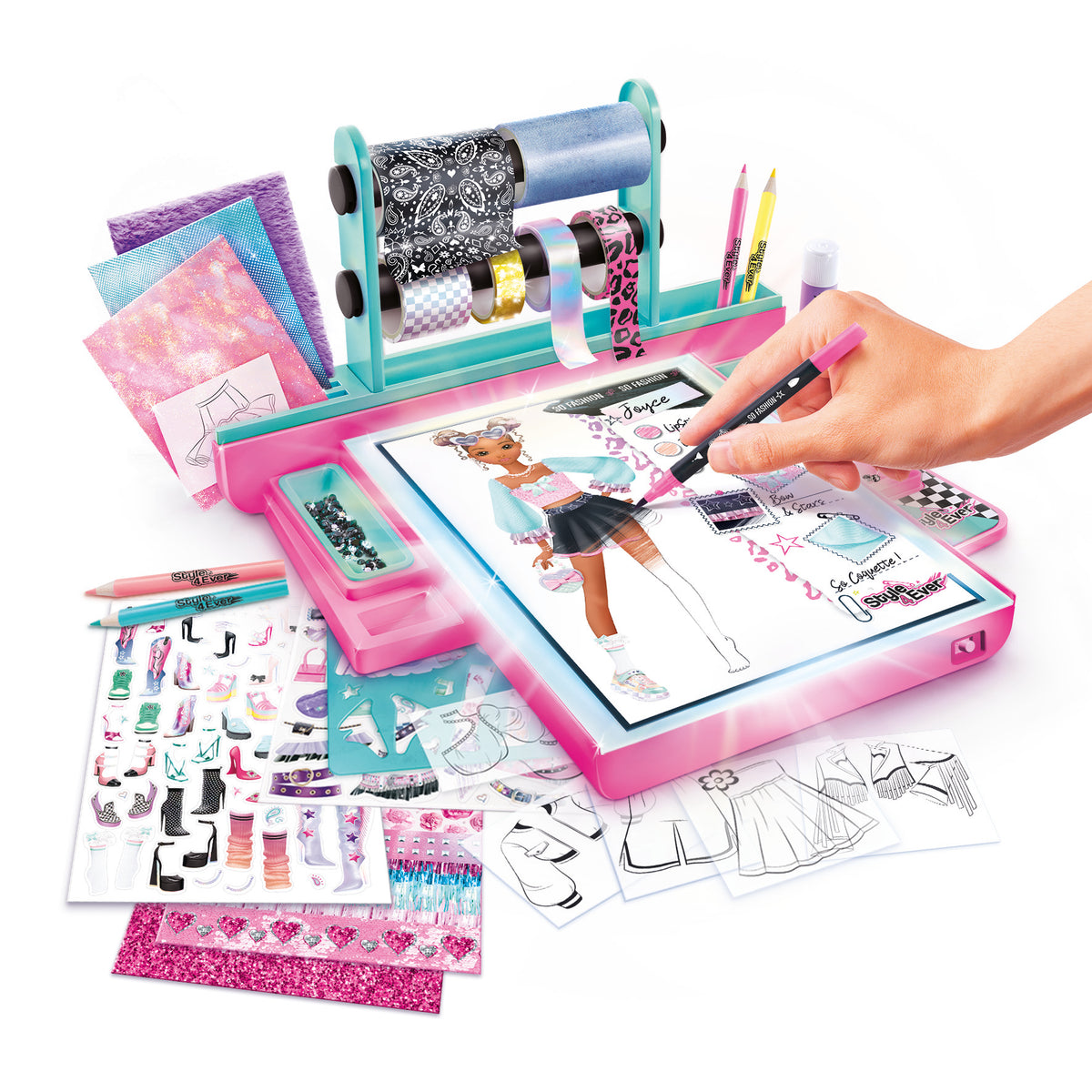 OFG 303 "FASHION DESIGNER STUDIO