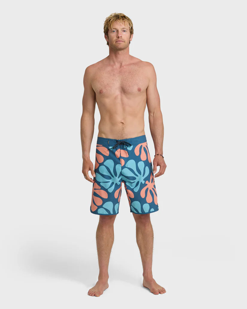 QuikSilver | Boardshorts SurfSilk Sol Tiles Scallop 19" para Caballero