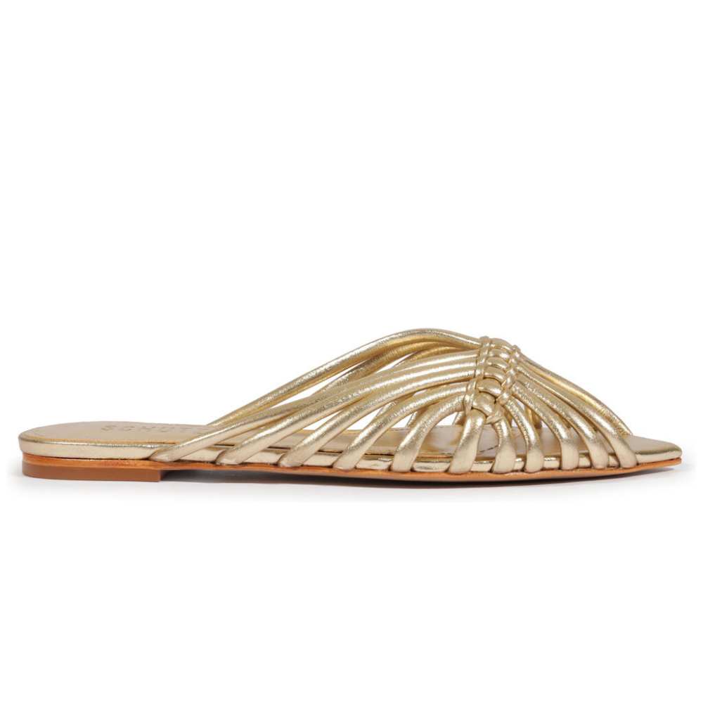 Schutz  |  Sandalia plana Schutz en acabado dorado metalizado