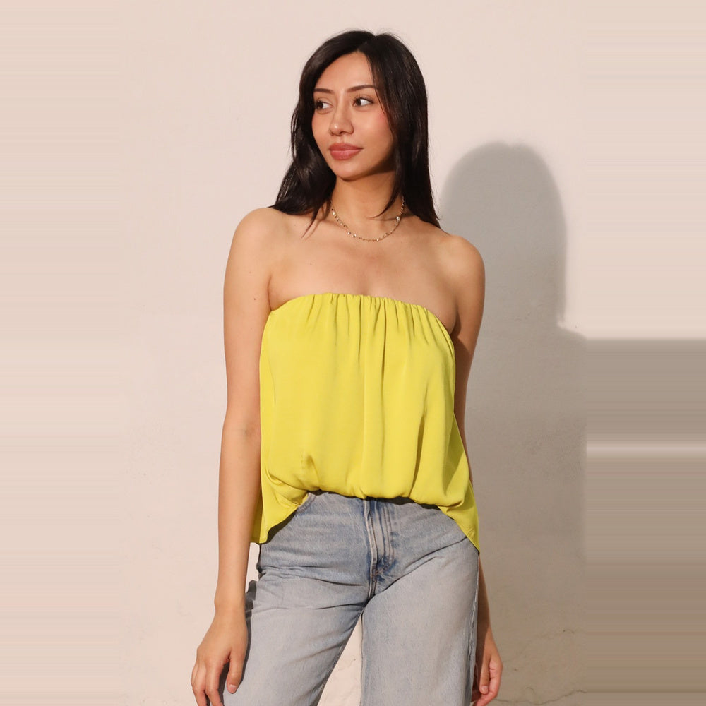 Top Strapless Satinado con Efecto Globo para Dama