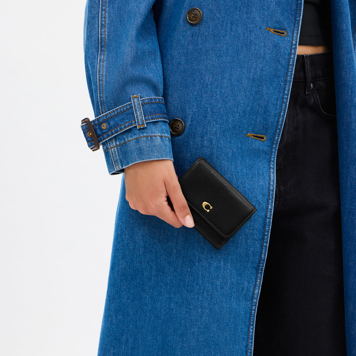 Coach |  Tarjetero Essential con solapa