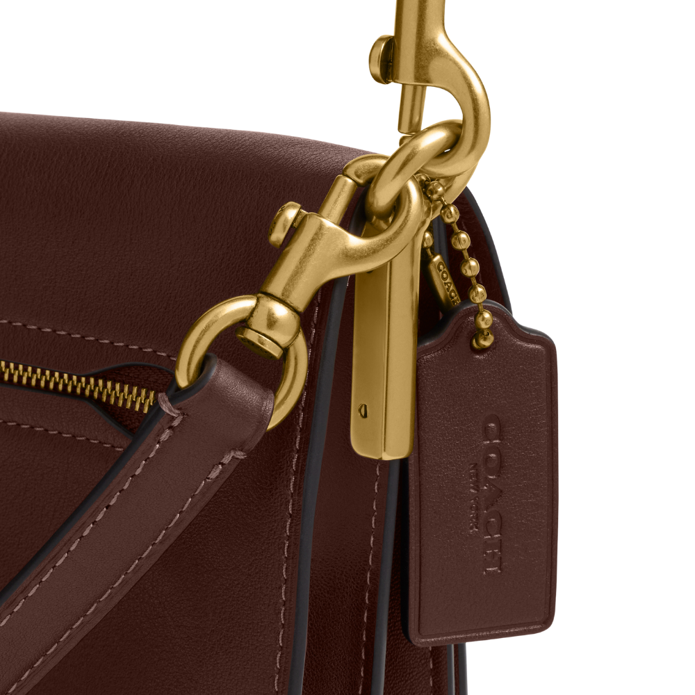 Tabby Shoulder Bag 26 Coach Brown - vista lateral dimensiones