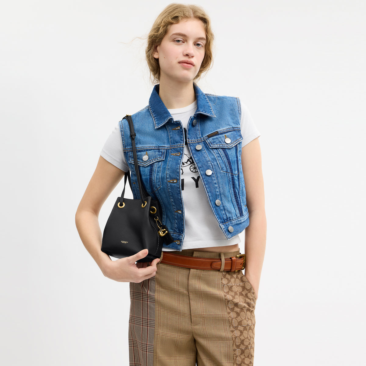 Coach  |  Bolsa con cordón jade