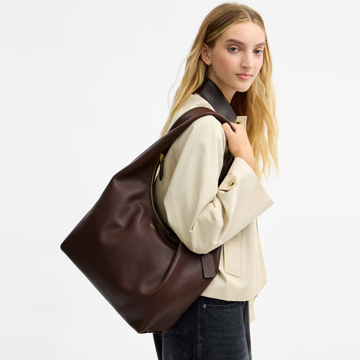 Coach | Bolso al Hombro Pillow Brooklyn 34