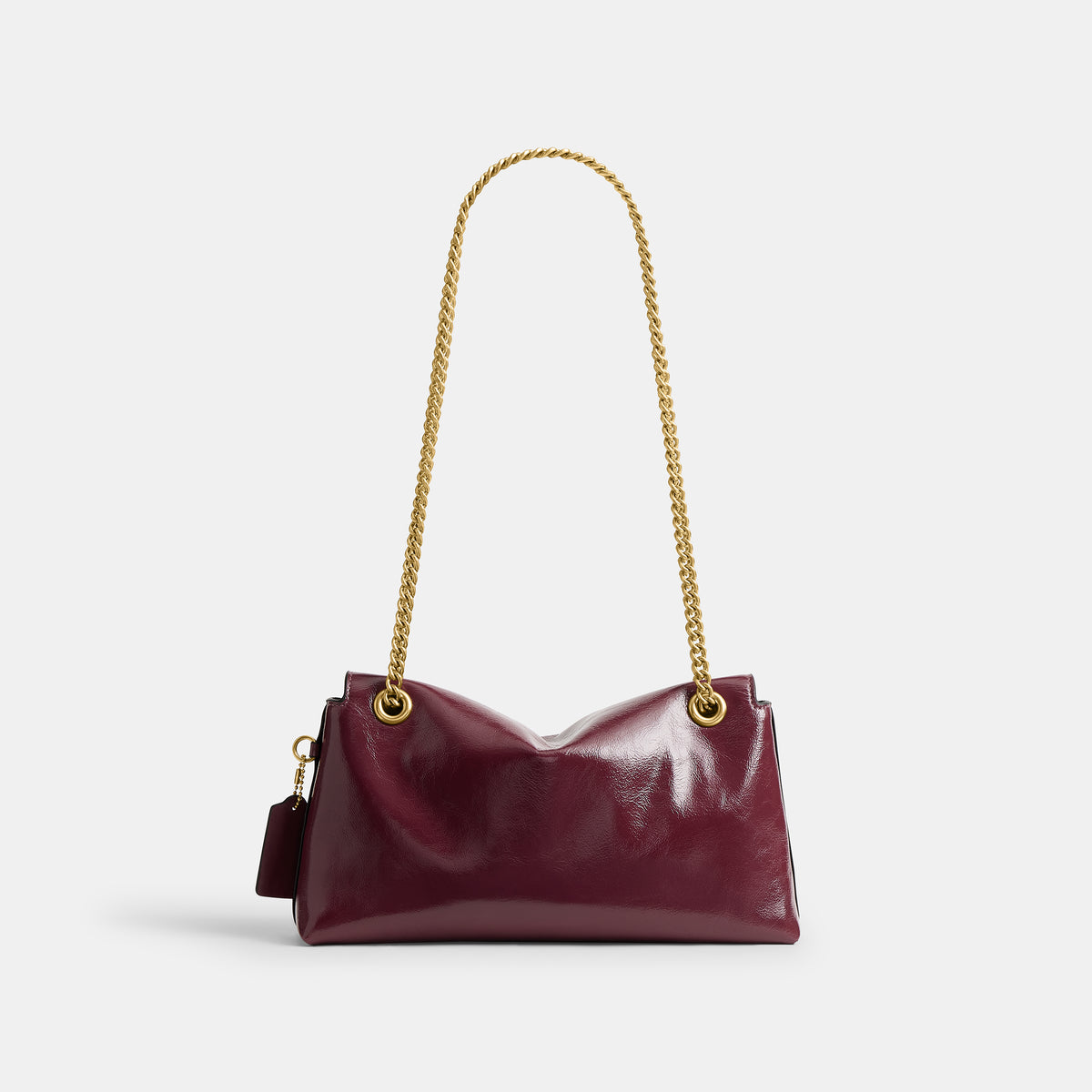 Coach | Bolso Chelsea 26 de Cuero Brillante con Cadena