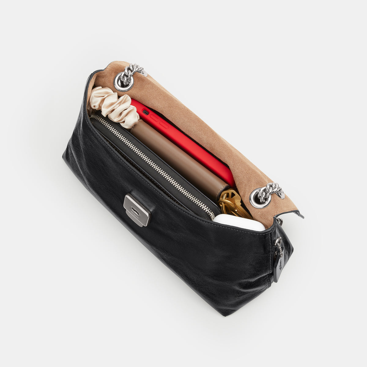 Coach | Bolso Chelsea 30 de Cuero Brillante con Cadena