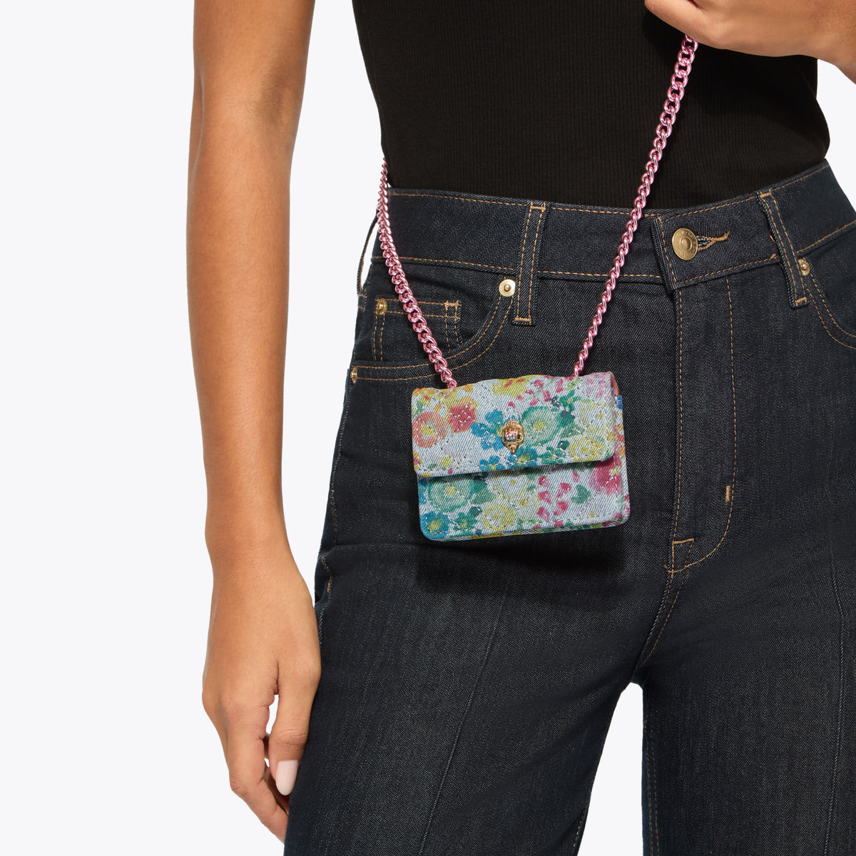 Kurt Geiger | Bolso Micro Kensington de Denim Floral Azul