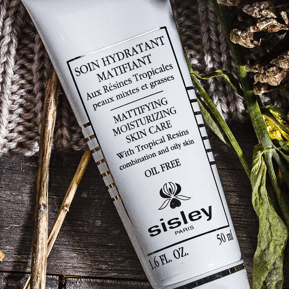 Sisley Paris Mattifying Moisturising Skin Care With Tropical Resins